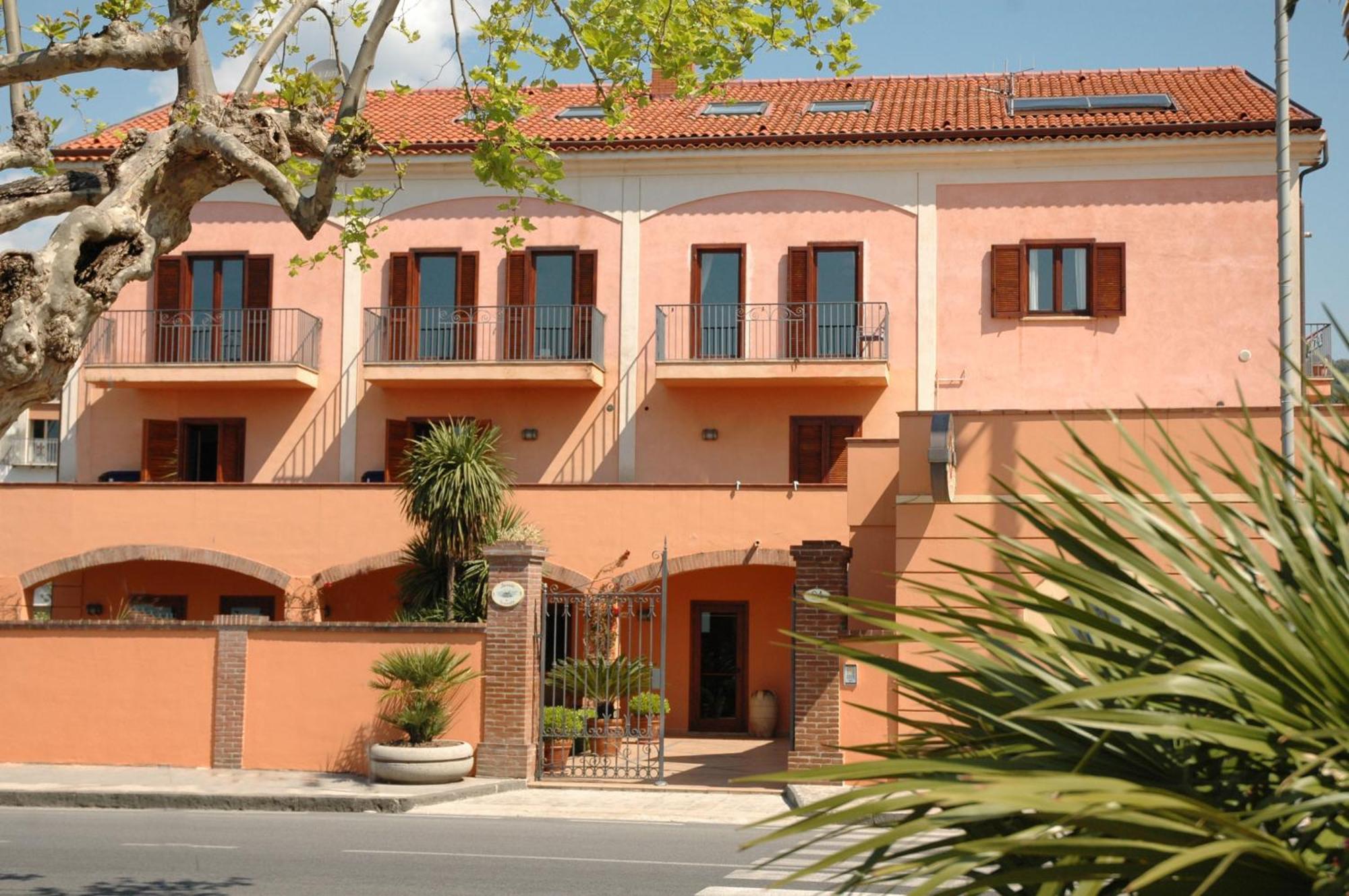 Hotel Locanda Dei Trecento Sapri Zewnętrze zdjęcie